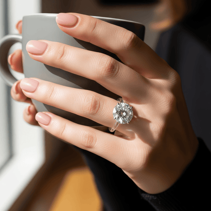 Klerona wish ring – round brilliant moissanite with illusion of floating on finger