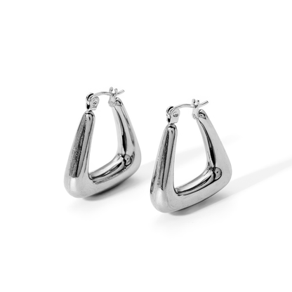 The Modern Triangle - Klerona & Co